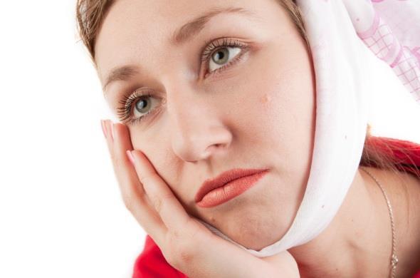 Почему при простуде болят зубы?