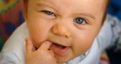 Основні симптоми при прорізуванні зубів у дітей